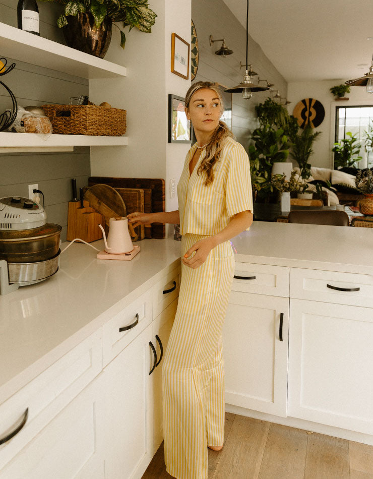 In Bed with Alli Schaper