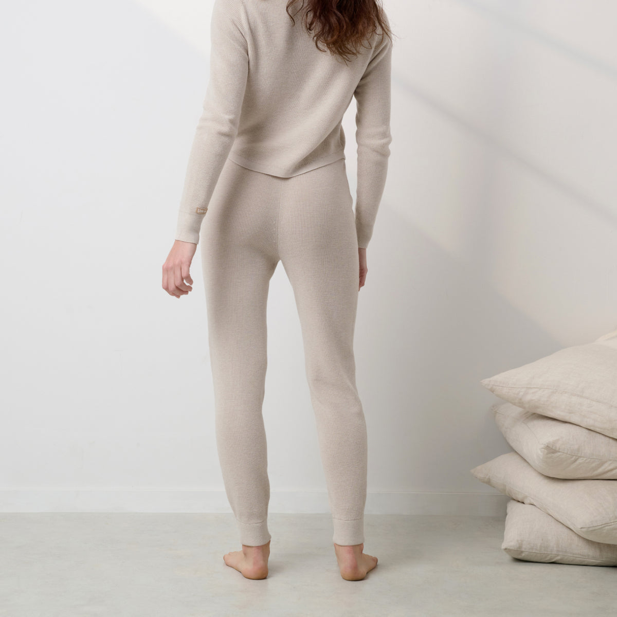 Lunya Loungewear Silkthermal Jogger - #Morning Oat Heather