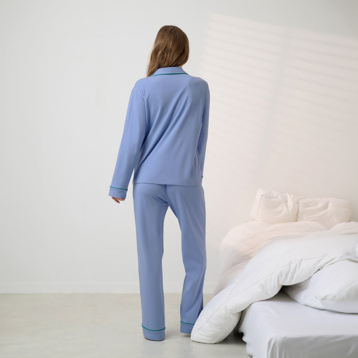 Lunya Pajamas - SLUMBERKNIT™ SHAWL COLLAR BUTTON DOWN PANT SET - #Bluebell Bloom/Spring Clover