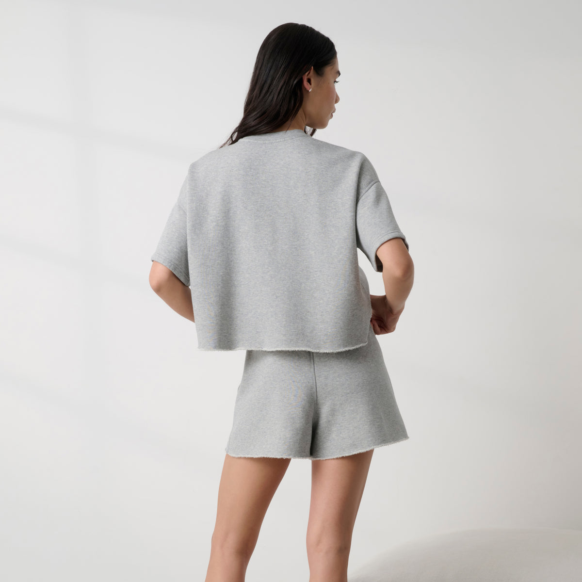Lunya loungewear - SILKSWEATS™ MIDWEIGHT REVERSIBLE SHORT #NAPPING DOVE HEATHER