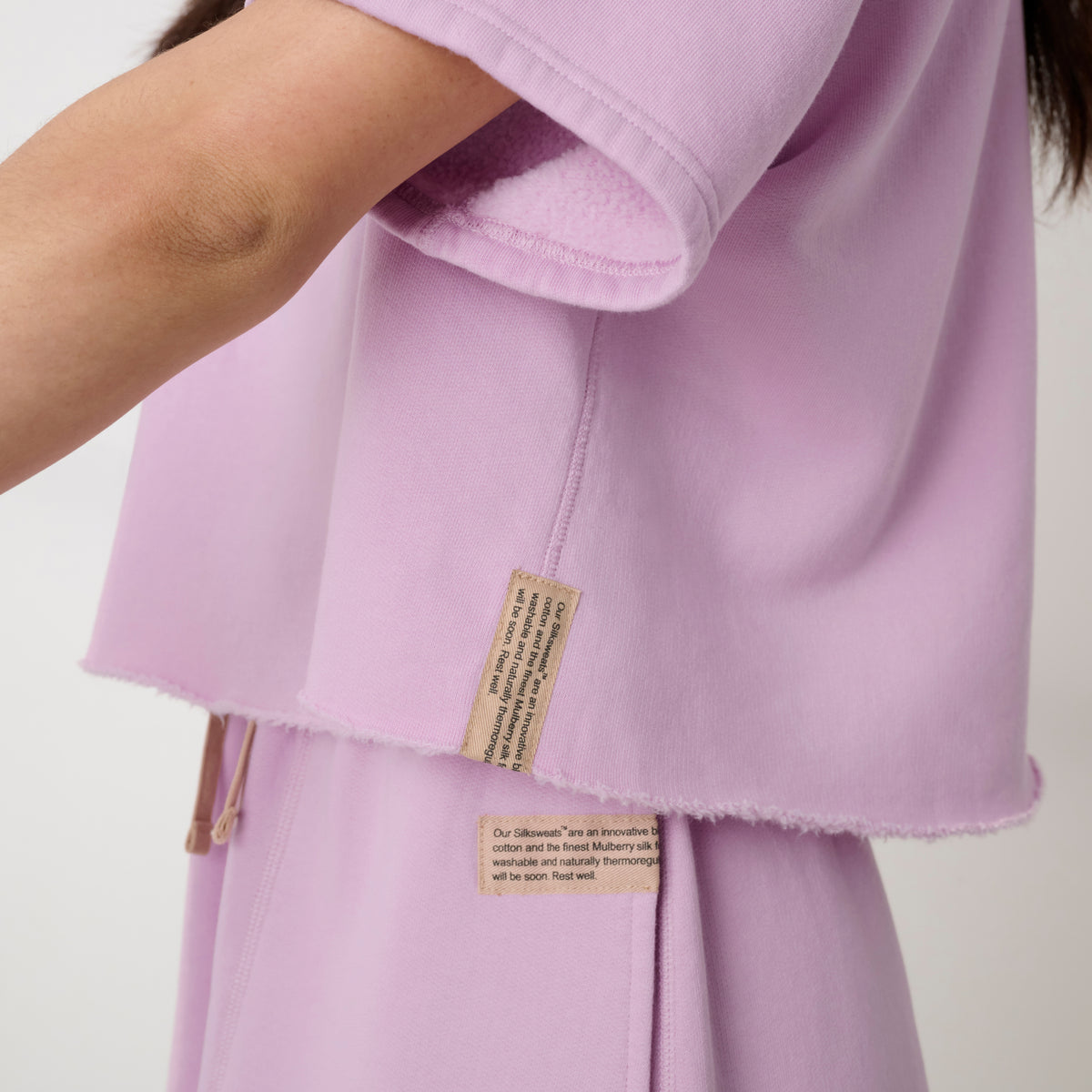 Lunya loungewear - SILKSWEATS™ MIDWEIGHT REVERSIBLE SHORT SLEEVE #BLUSHED LAVENDER