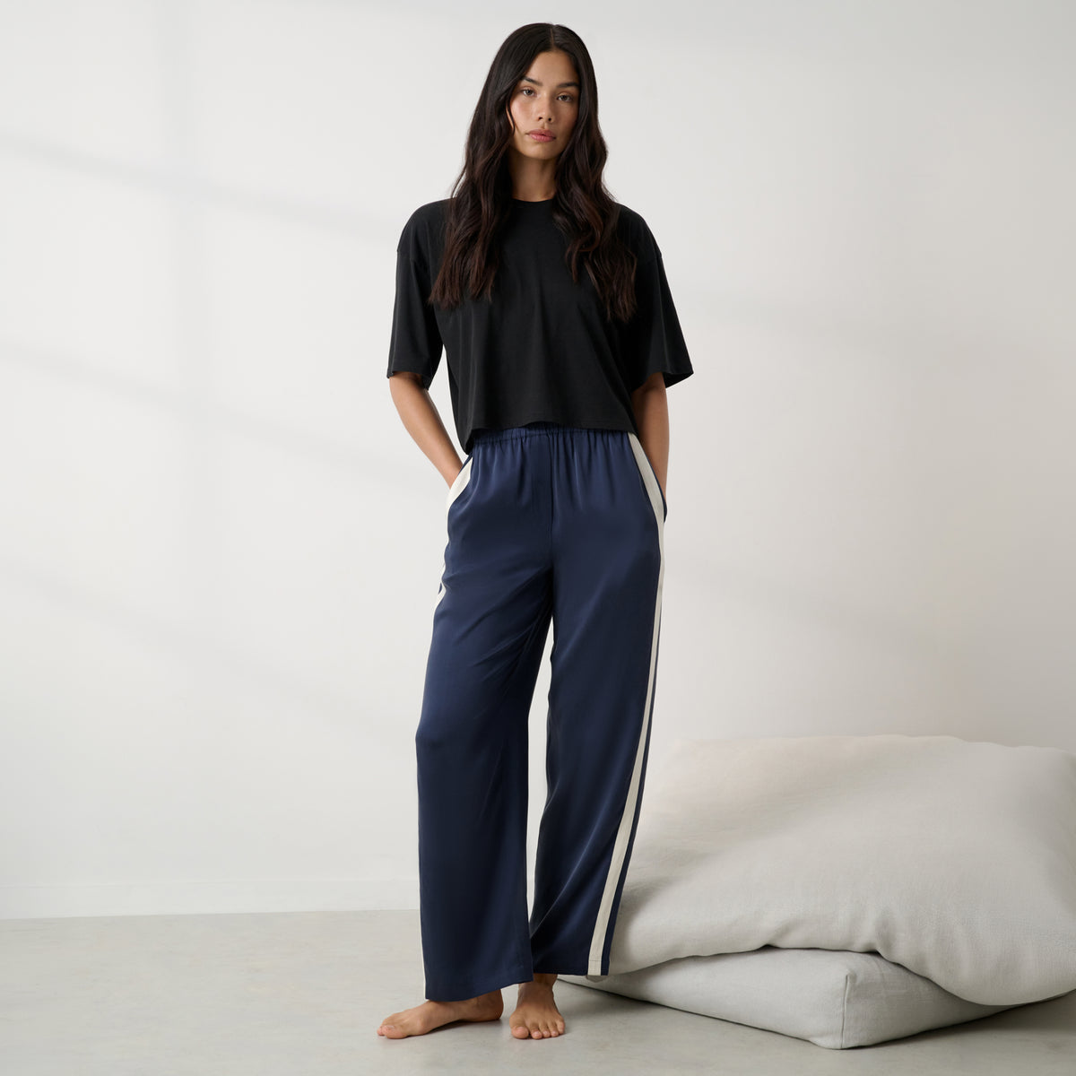 Lunya loungewear - Organic Pima Cropped Easy Tee - #Immersed Black