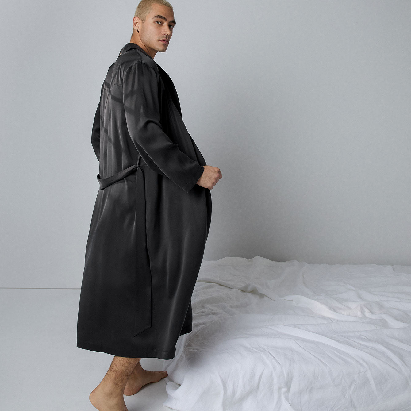 silk dressing gown men Men's Dressing Gown Woburn Silk Satin Black