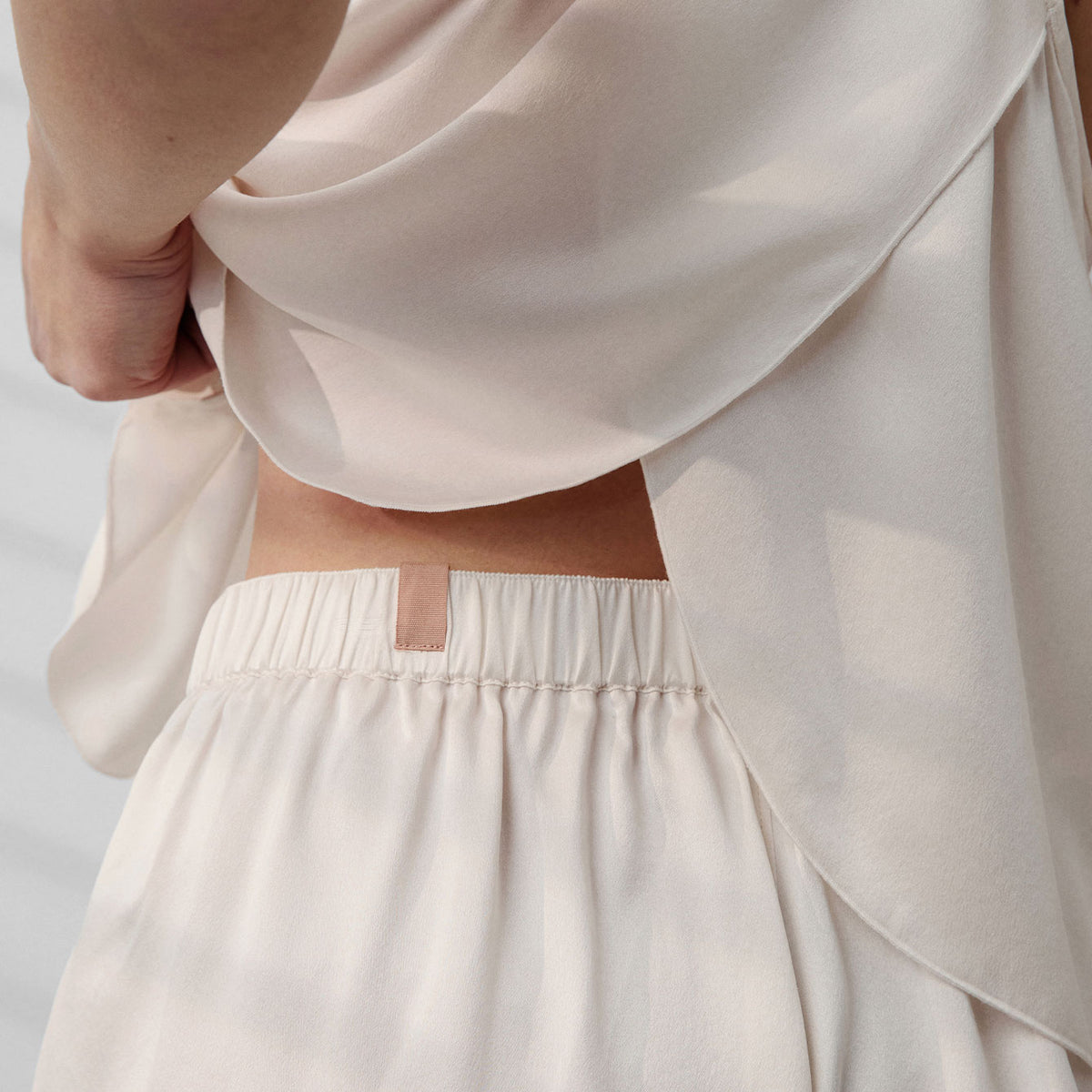 Lunya Washable Silk Tulip- #Tranquil White