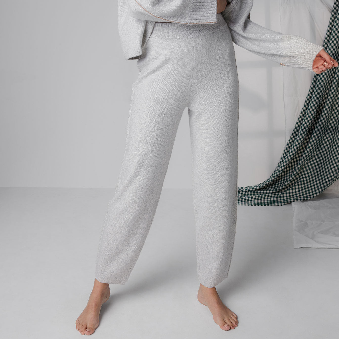 Cashmere Piped Pant - #Moon Grey