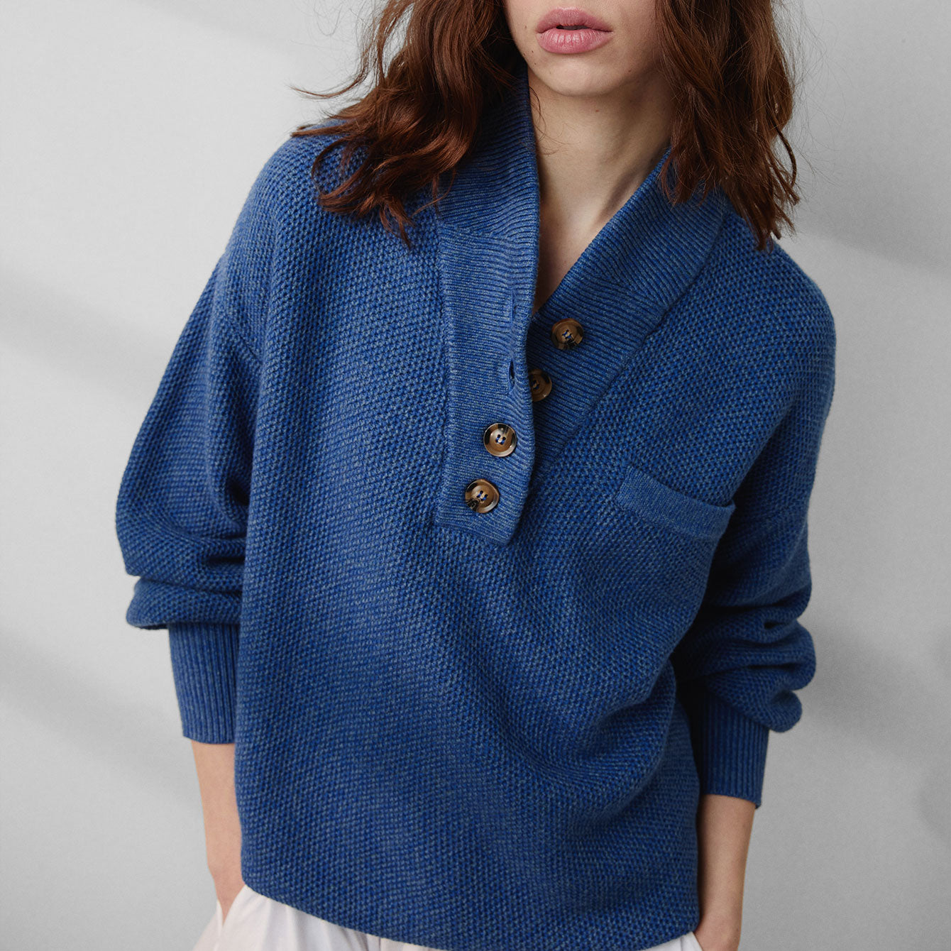 Lunya Loungewear Cozy Cotton Silk Pocket Henley - Lake Blue Marl