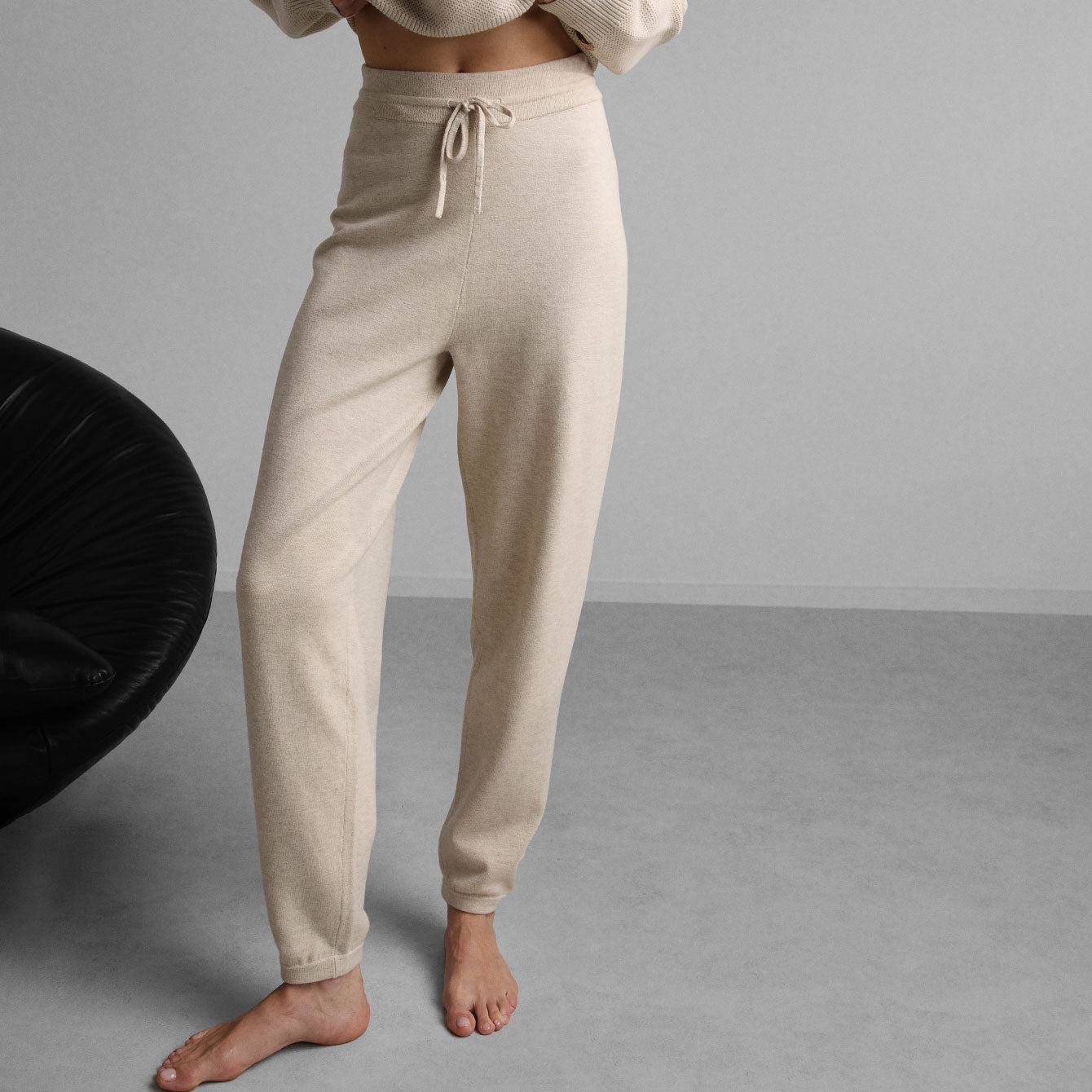 Lunya Loungewear Cozy Cotton Silk Relaxed Jogger - #Glacier Ecru