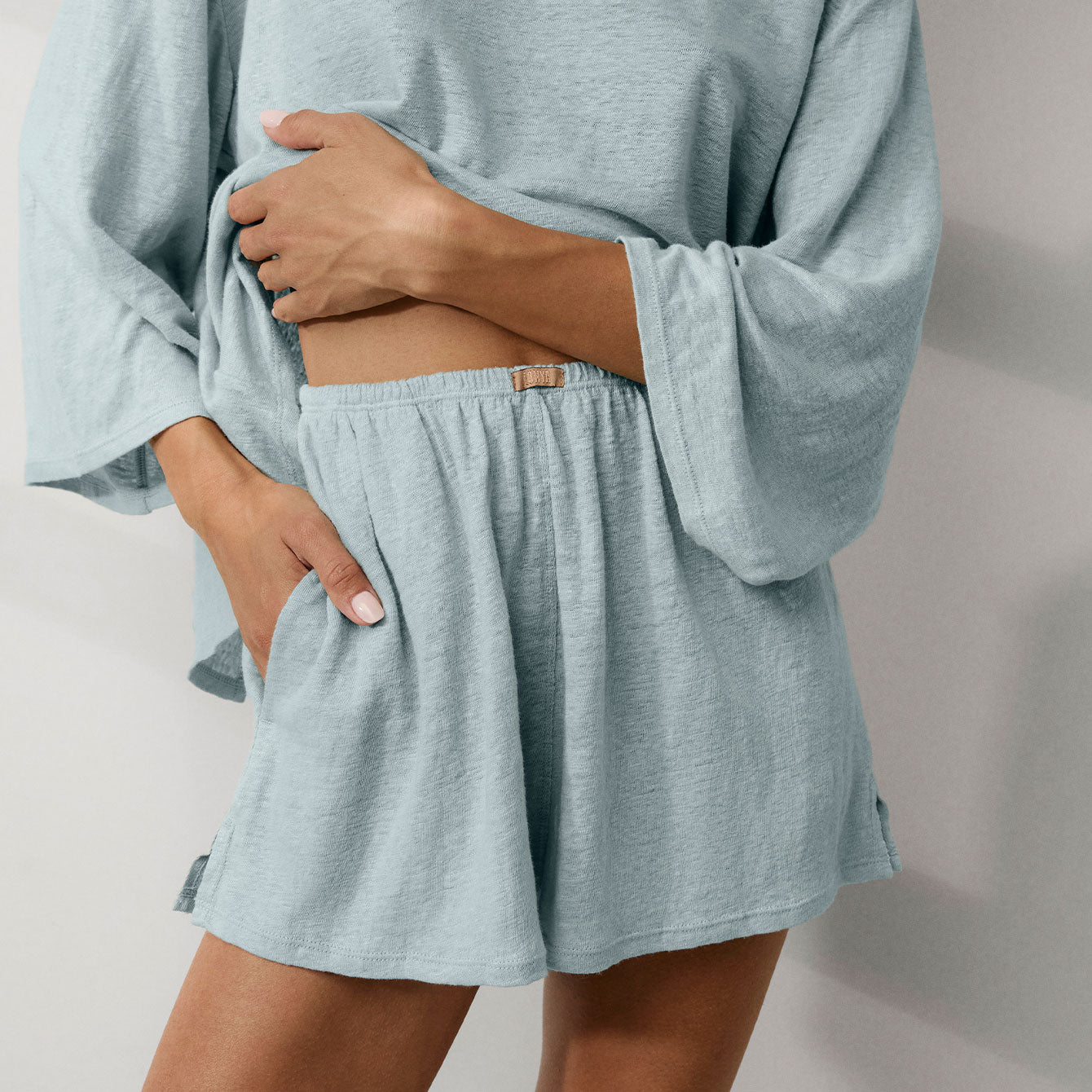Lunya Loungewear Linen Knit Side Slit Short - #Siesta Blue