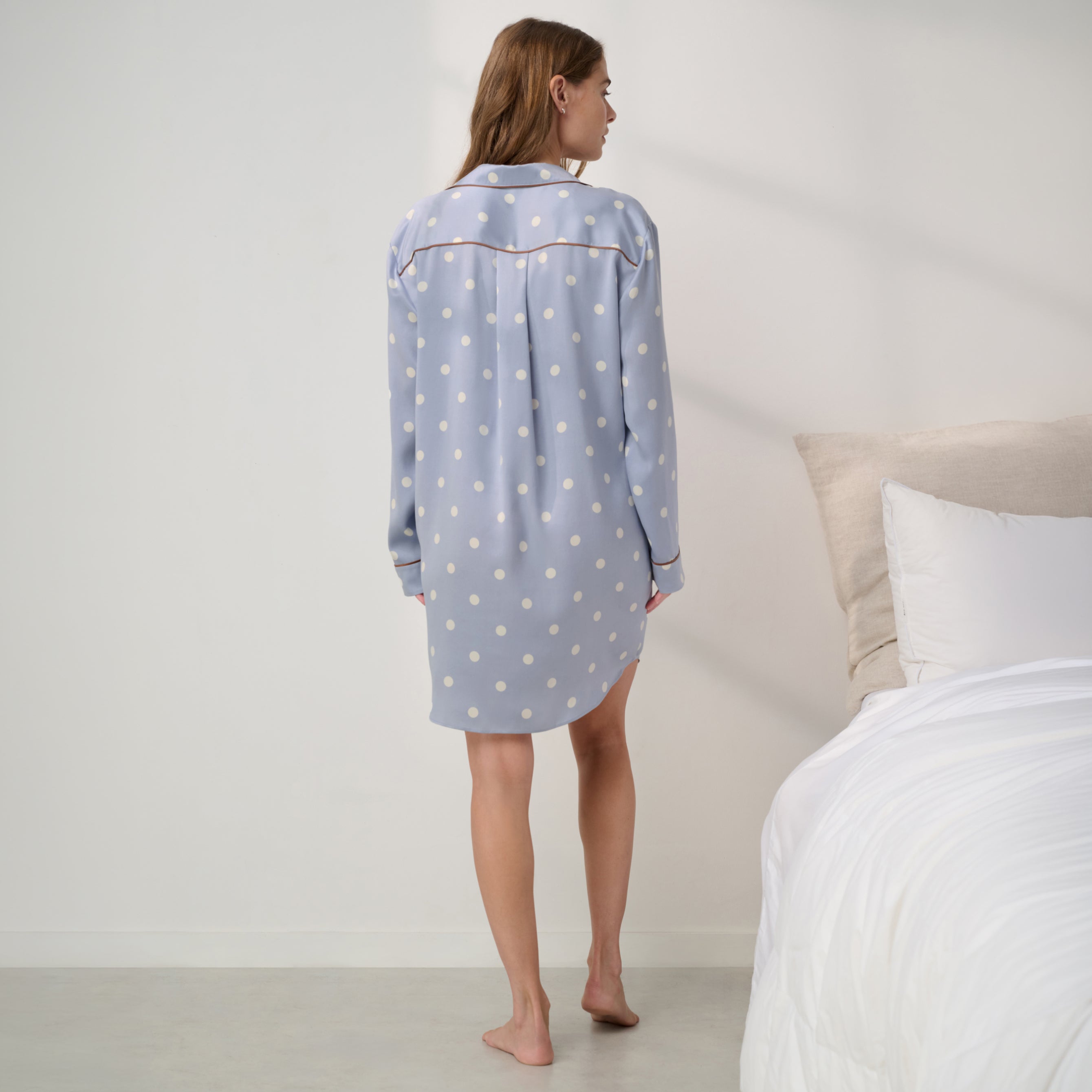 Lunya Pajamas - Washable Silk Sleep Shirt Dress #Riviera Dot/Iced Coffee