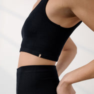 Lunya Athleisure Seamless Modal Flow Cropped Tank - #Immersed Black