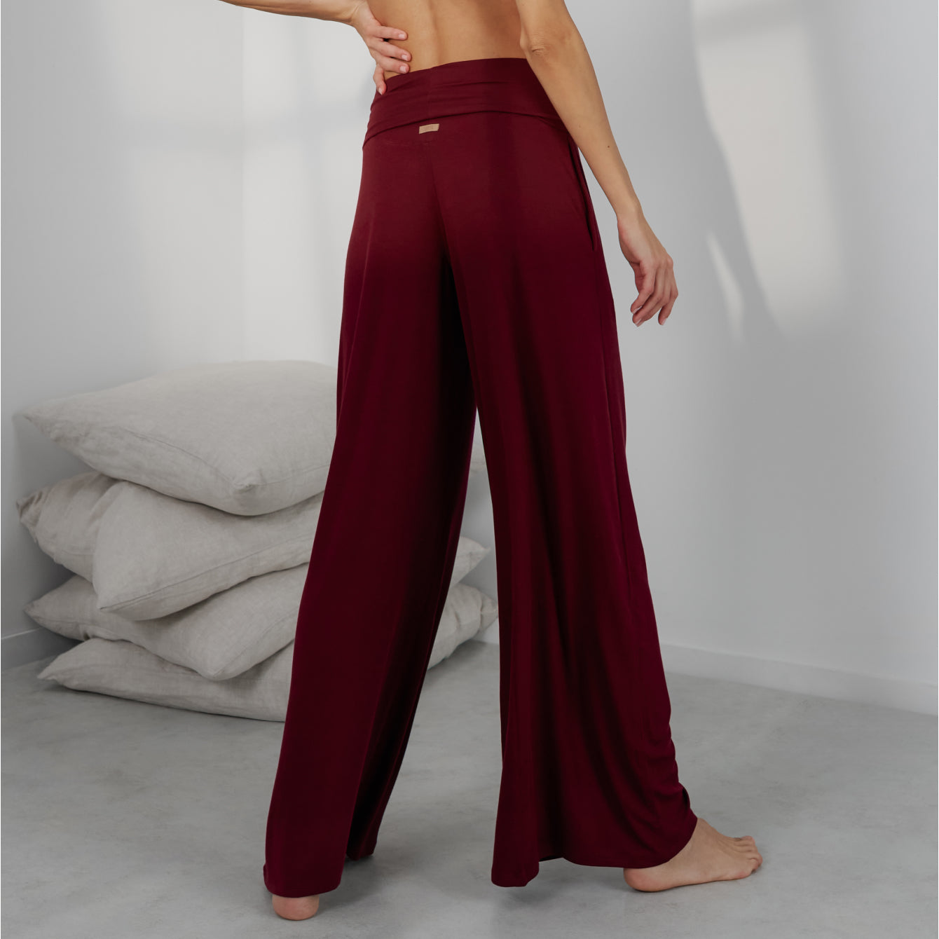 Weiche, gerippte Modal-Hose mit Umschlag