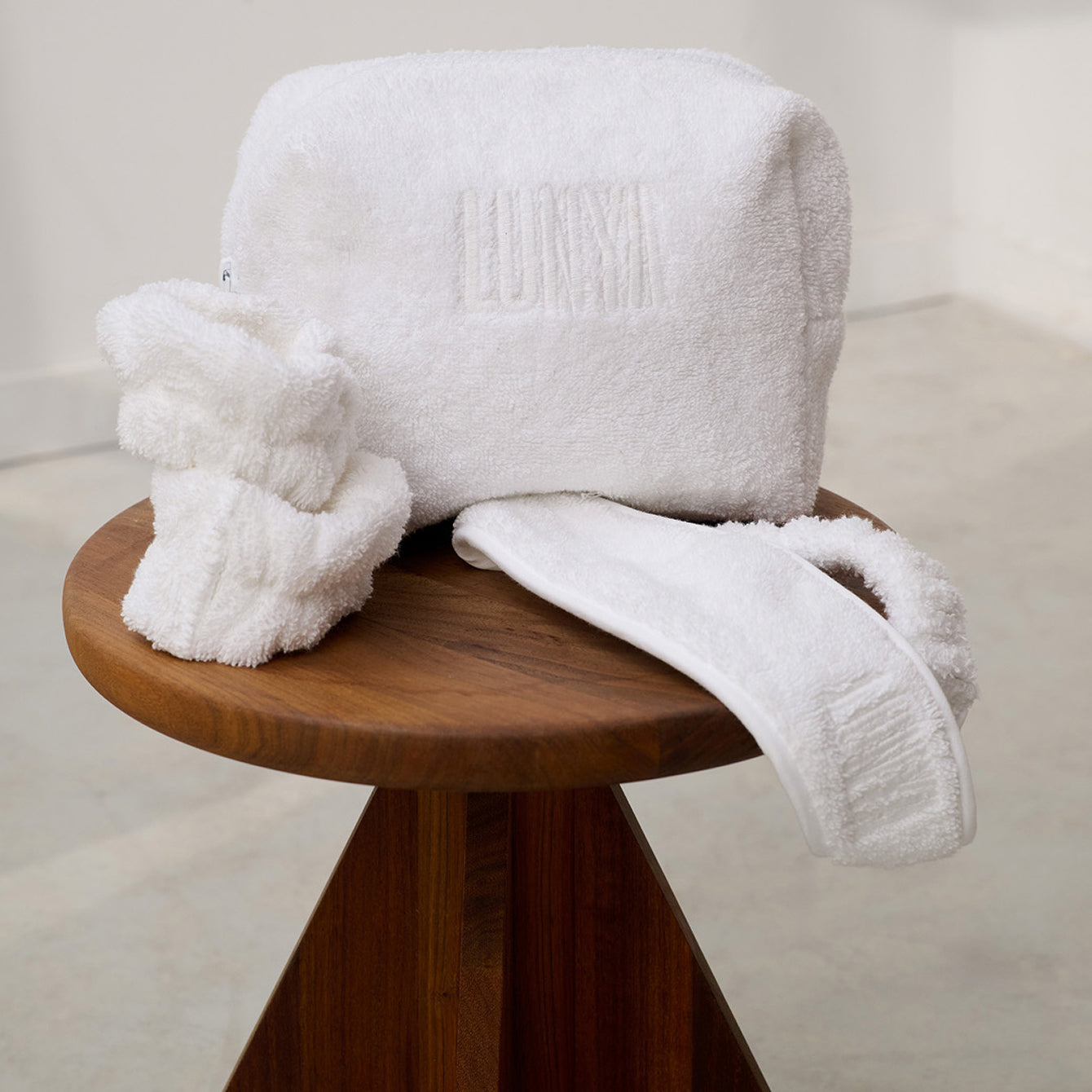 Lunya The Rest Shop - The Cloud Service Kit - Shop Spa Terry Now