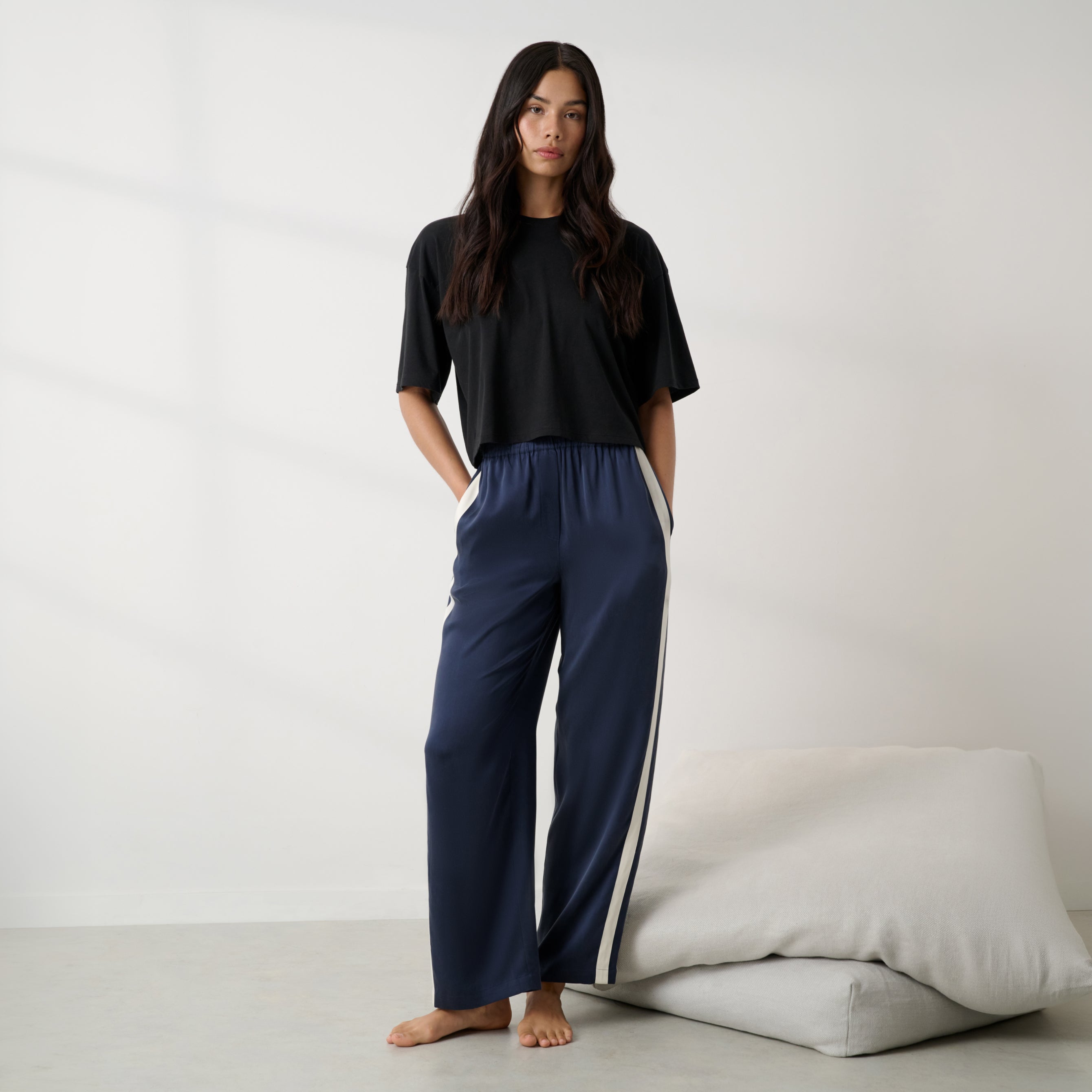 Lunya Pajamas - Washable Silk Side Stripe PANT #Deep Blue/Soft Ivory