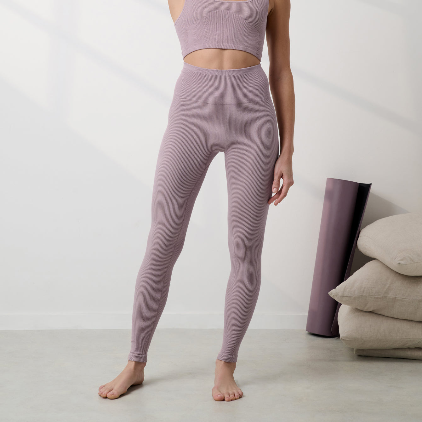 Lunya Activewear Seamless Modal Flow Legging - #Frosted Crocus