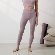 Lunya Activewear Seamless Modal Flow Legging - #Frosted Crocus