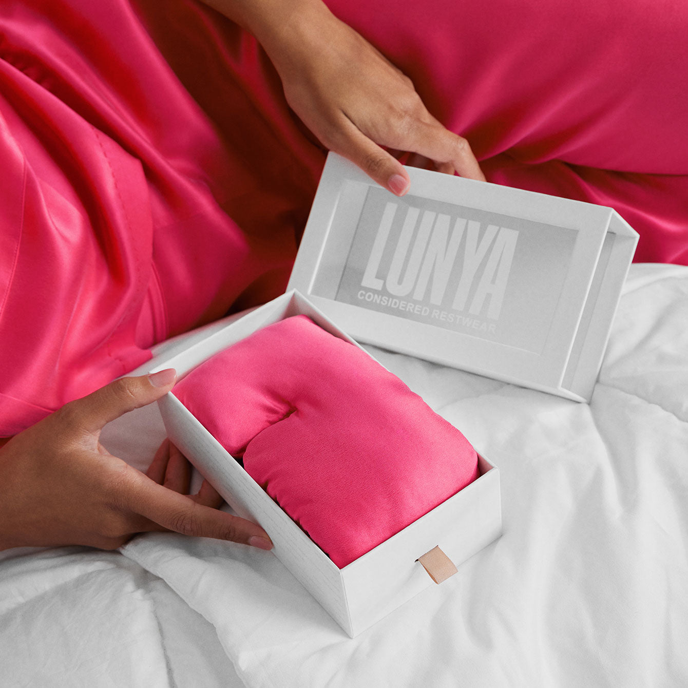 Washable Silk Sleep Mask Lunya