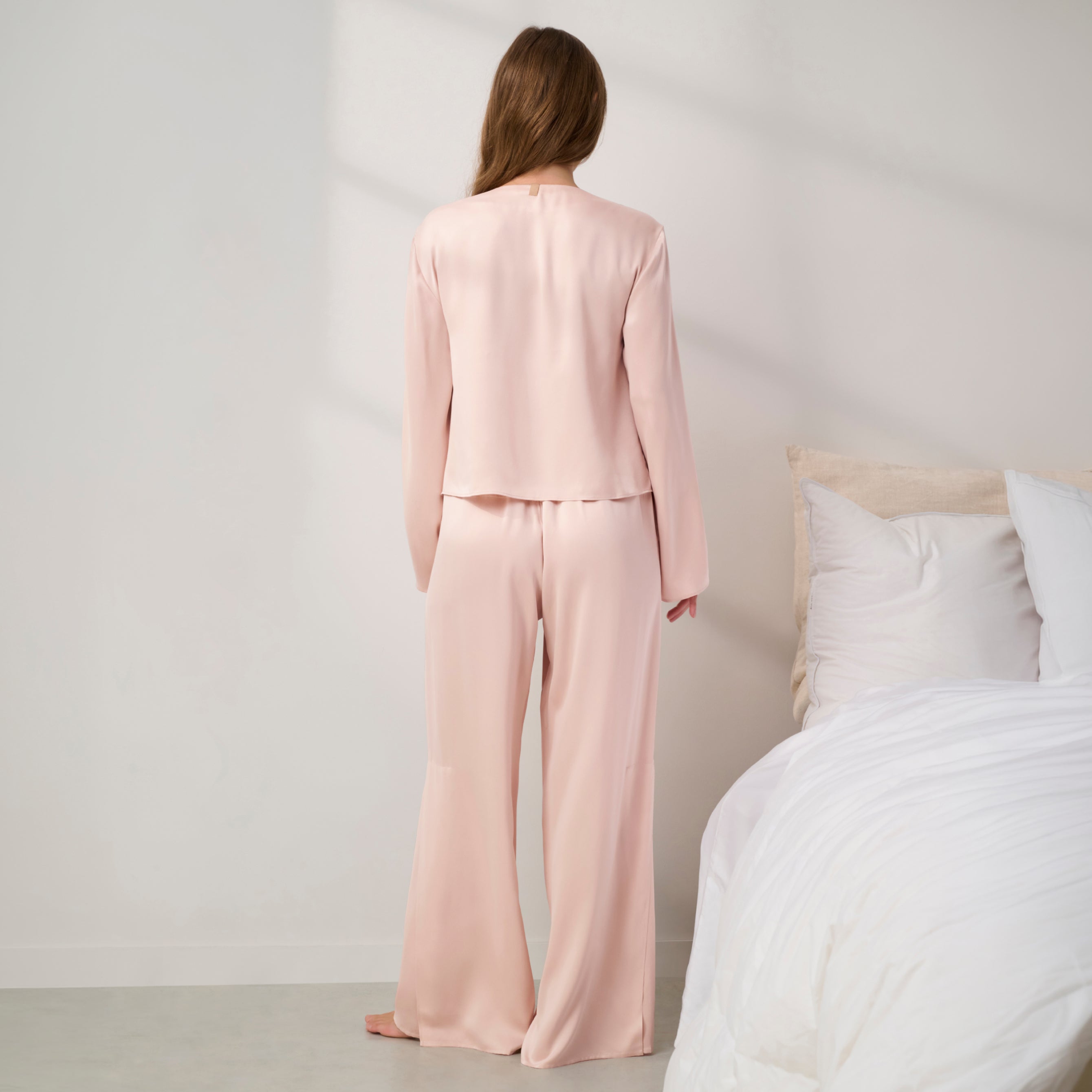 Lunya Pajamas - Washable Silk Tie Front Pant Set #Delicate Pink