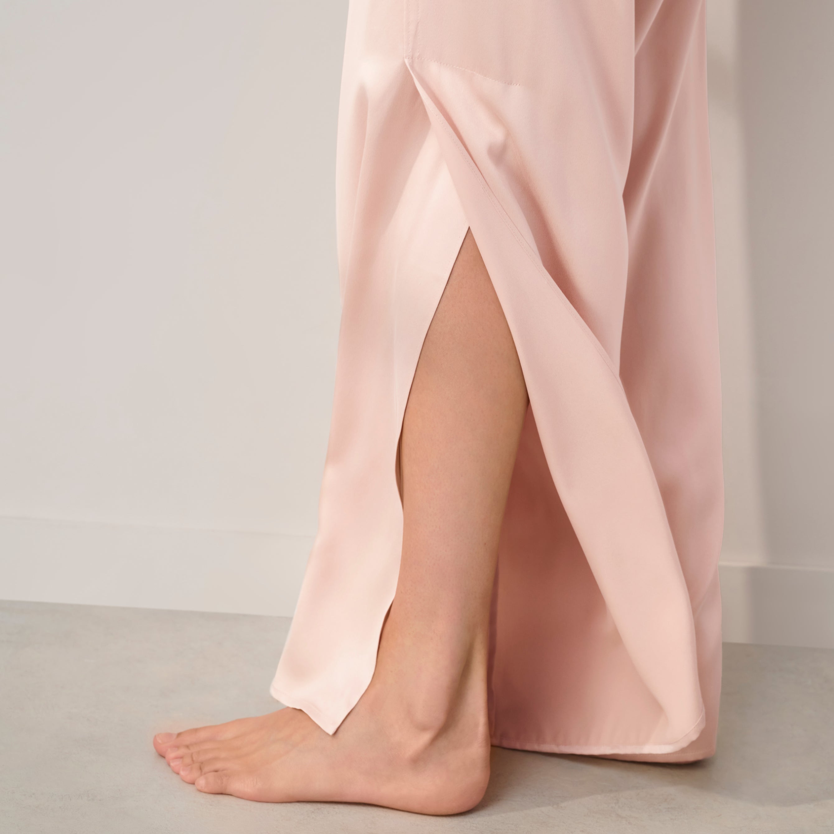 Lunya Pajamas - Washable Silk Tie Front Pant Set #Delicate Pink