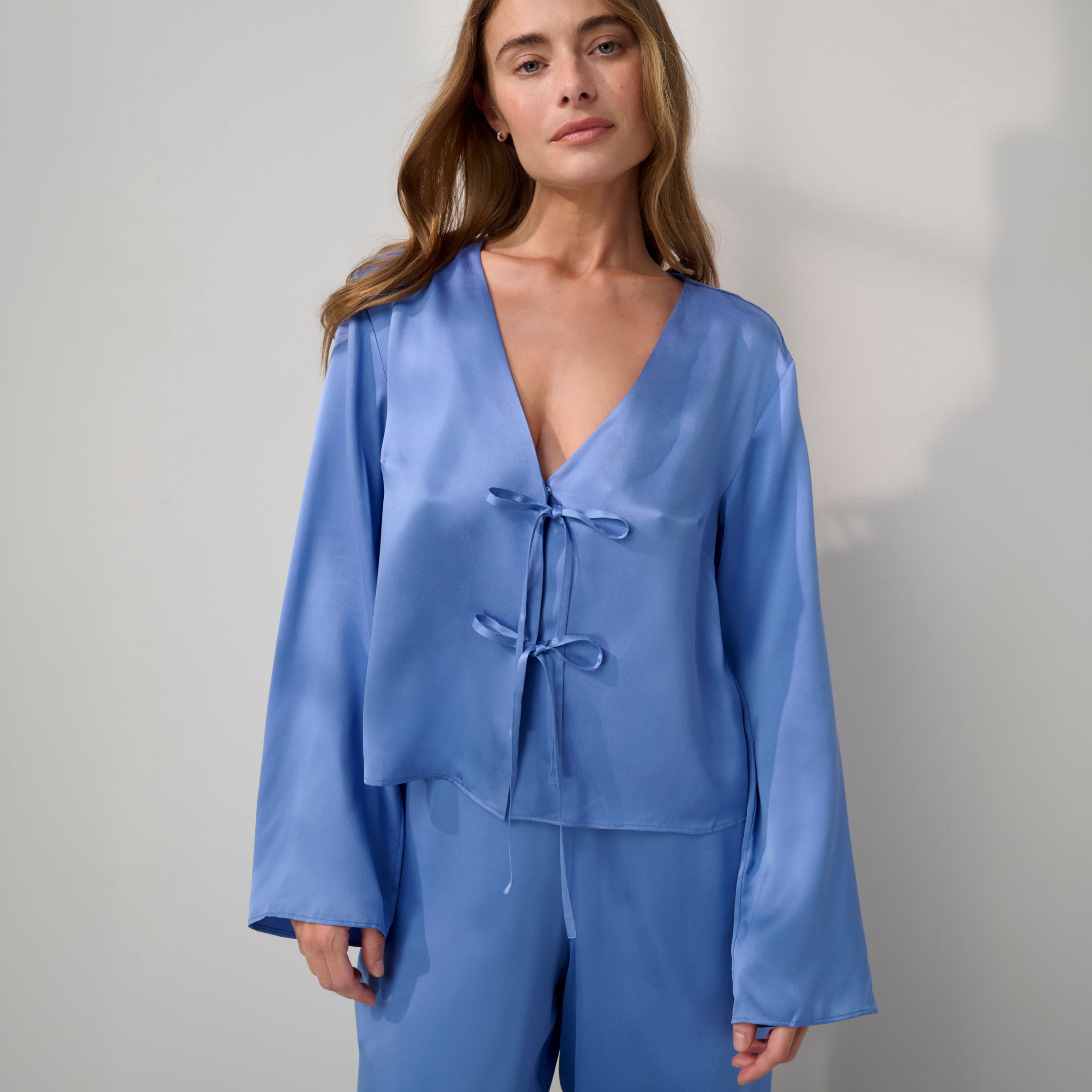Lunya Pajamas - Washable Silk Tie Front Pant Set #Current Blue
