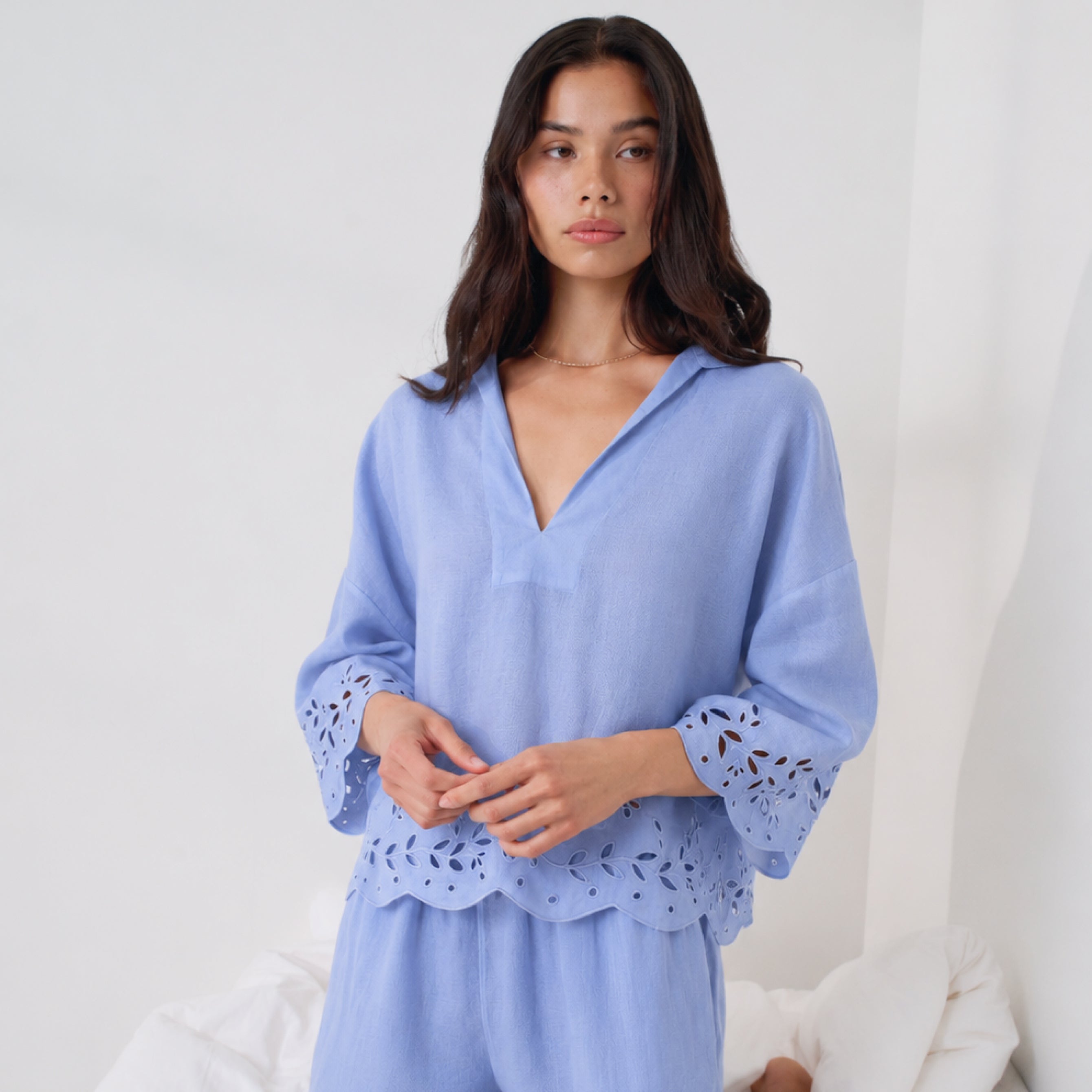 Lunya Pajamas - Linen EMBROIDERED EYELET SHIRT - #Whisper Blue