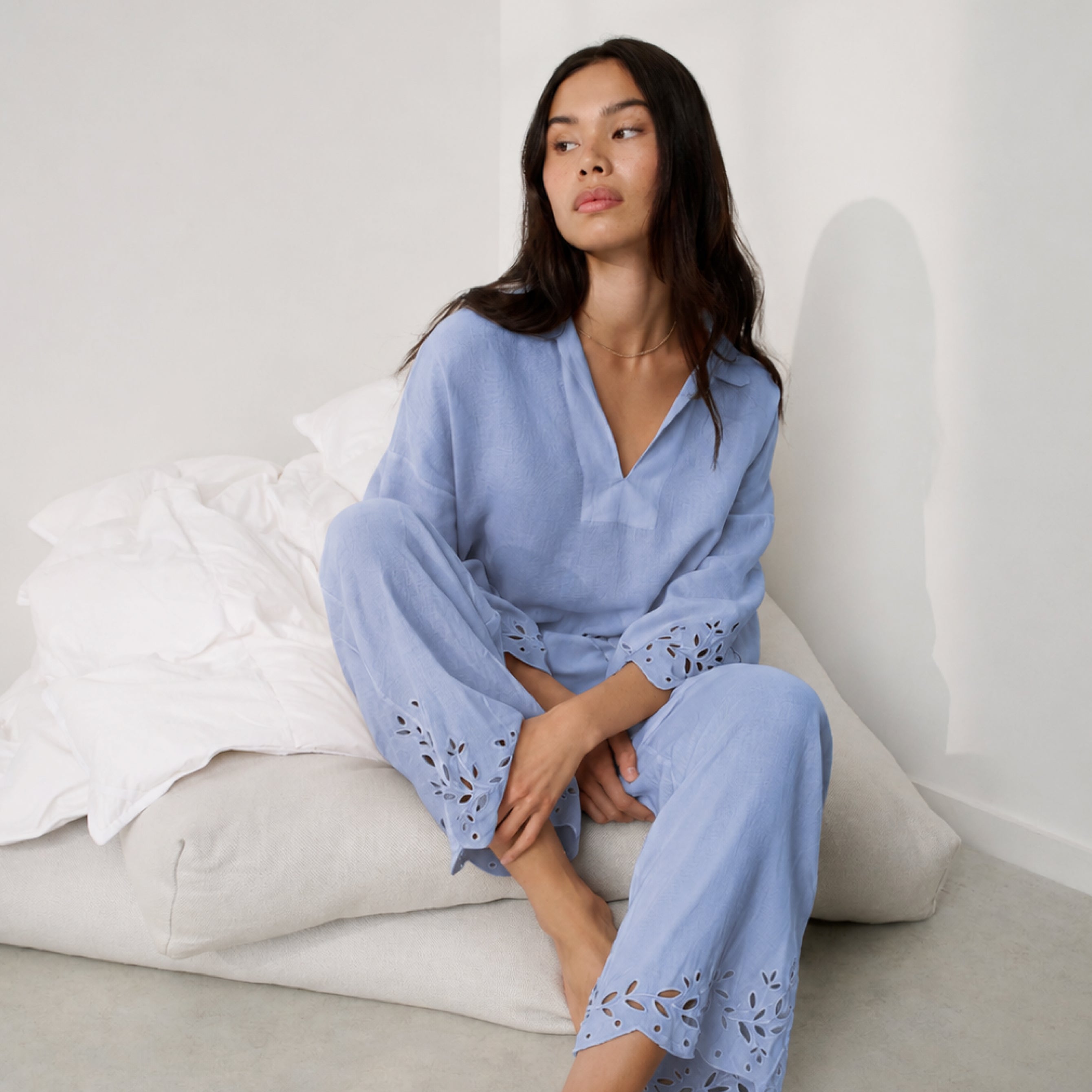 Lunya Pajamas - Linen EMBROIDERED EYELET SHIRT - #Whisper Blue