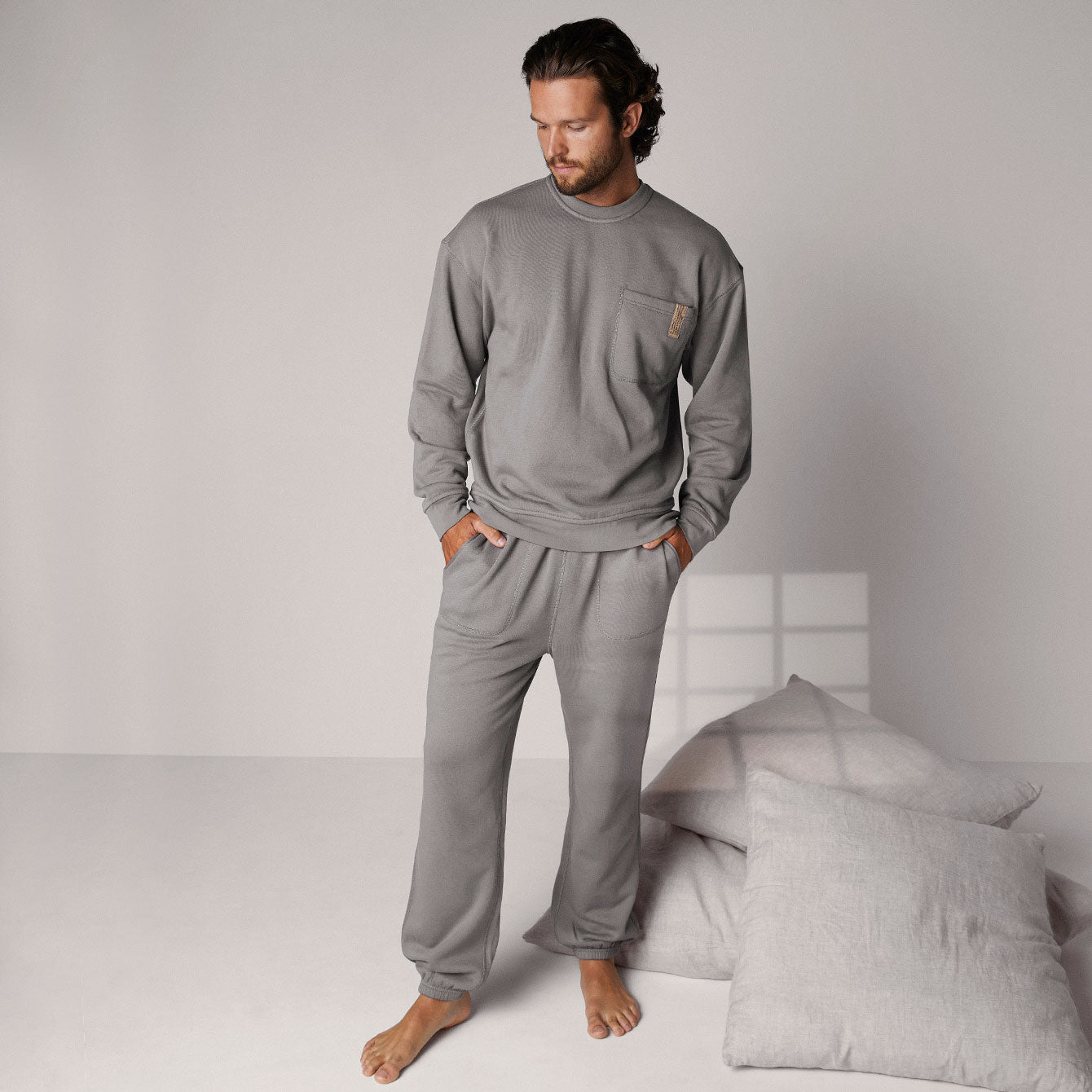 Pocket cheap sweatshirt mens