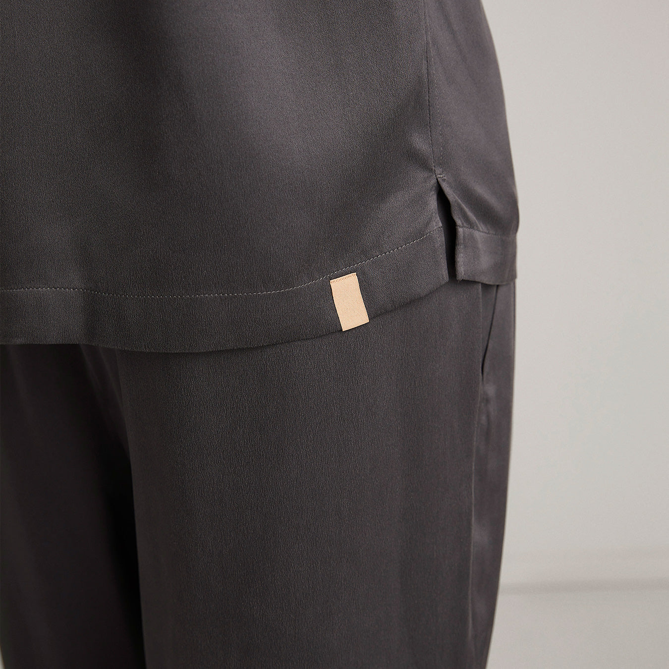 Lunya Men's Washable Silk Button Up Set- #Meditative Grey