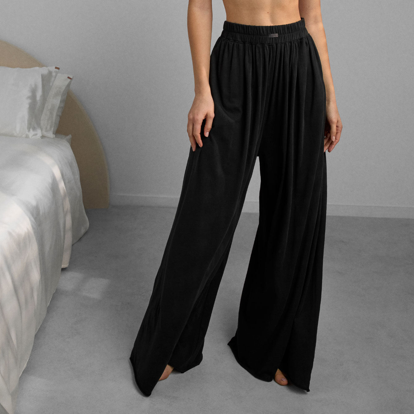 Lunya Organic Pima Wide Leg Pant - #Immersed Black