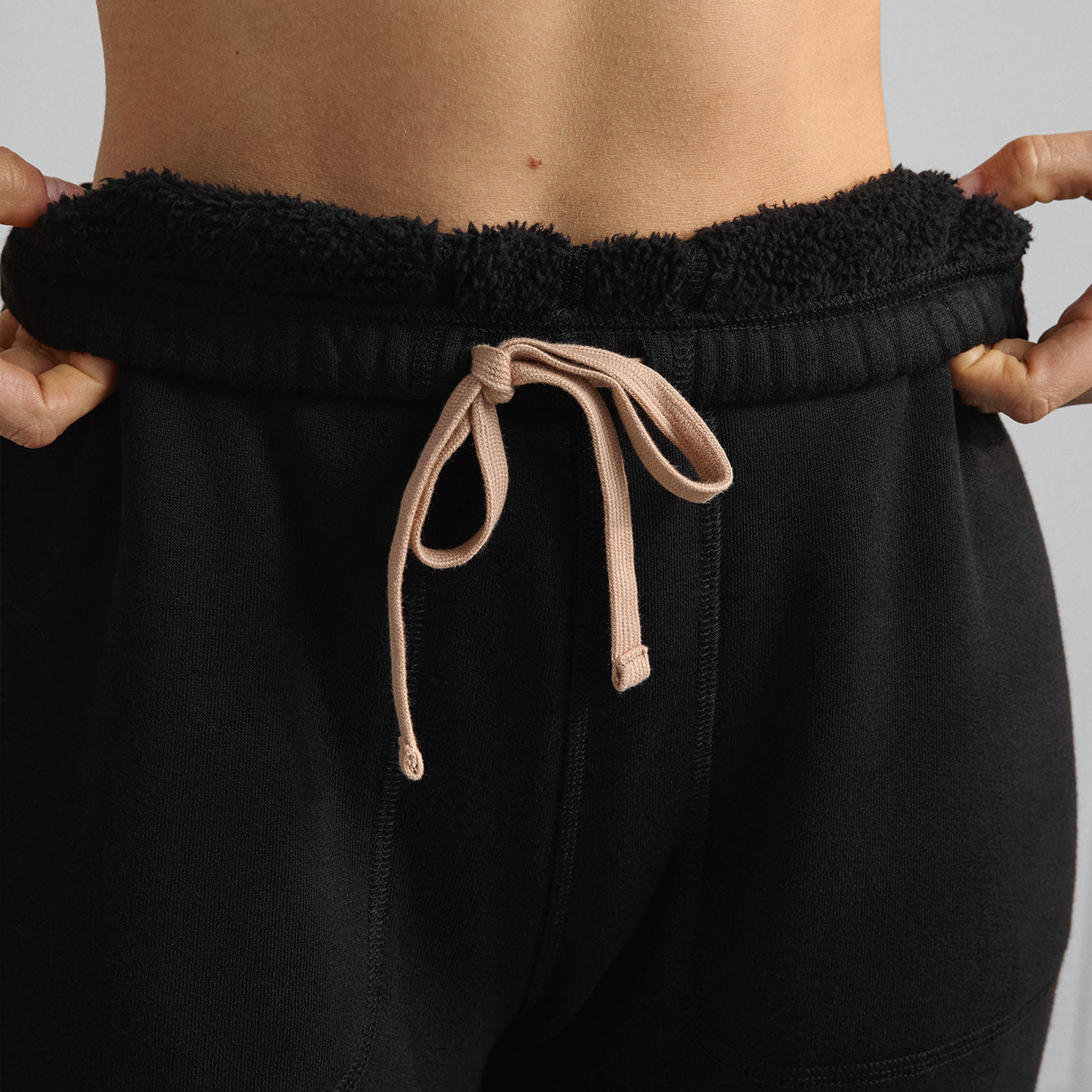 Lunya Loungewear Silksweats™ Reversible Straight Leg Pant - #Immersed Black