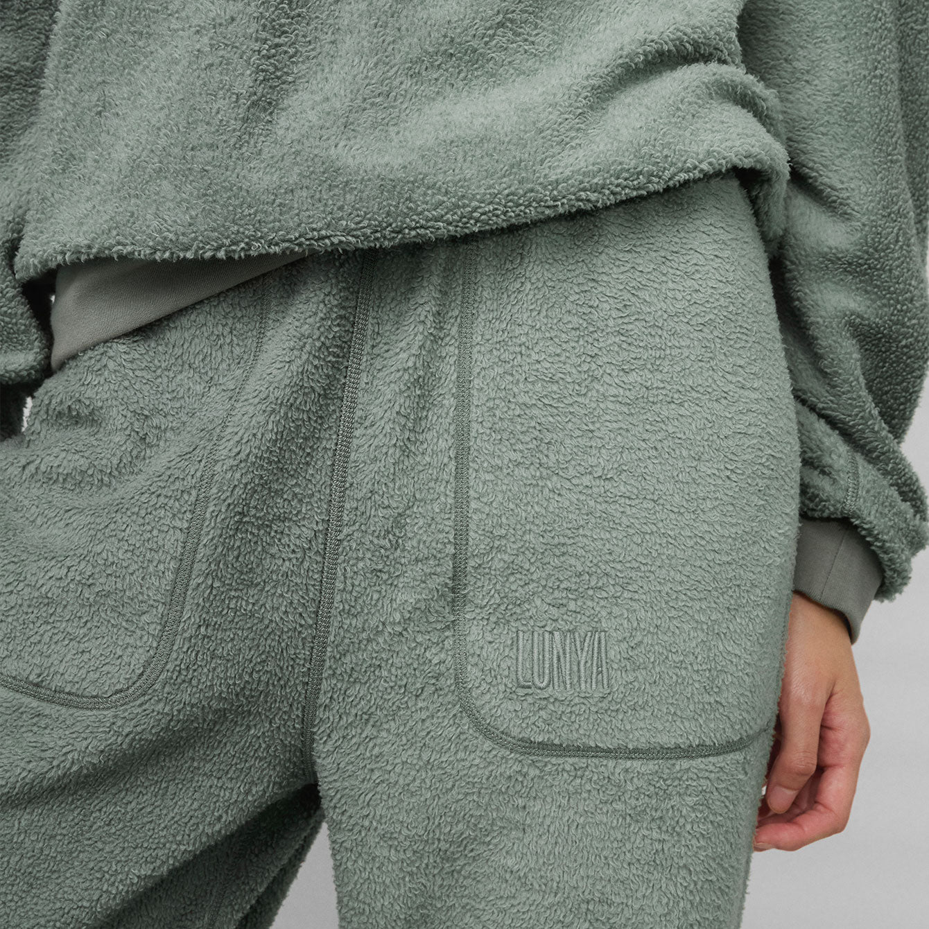 Silksweats Reversible Jogger - #Shaded Olive