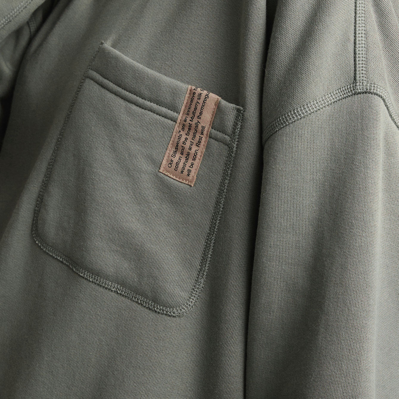 Silksweats™ Mittelschweres, wendbares Sweatshirt mit Tasche
