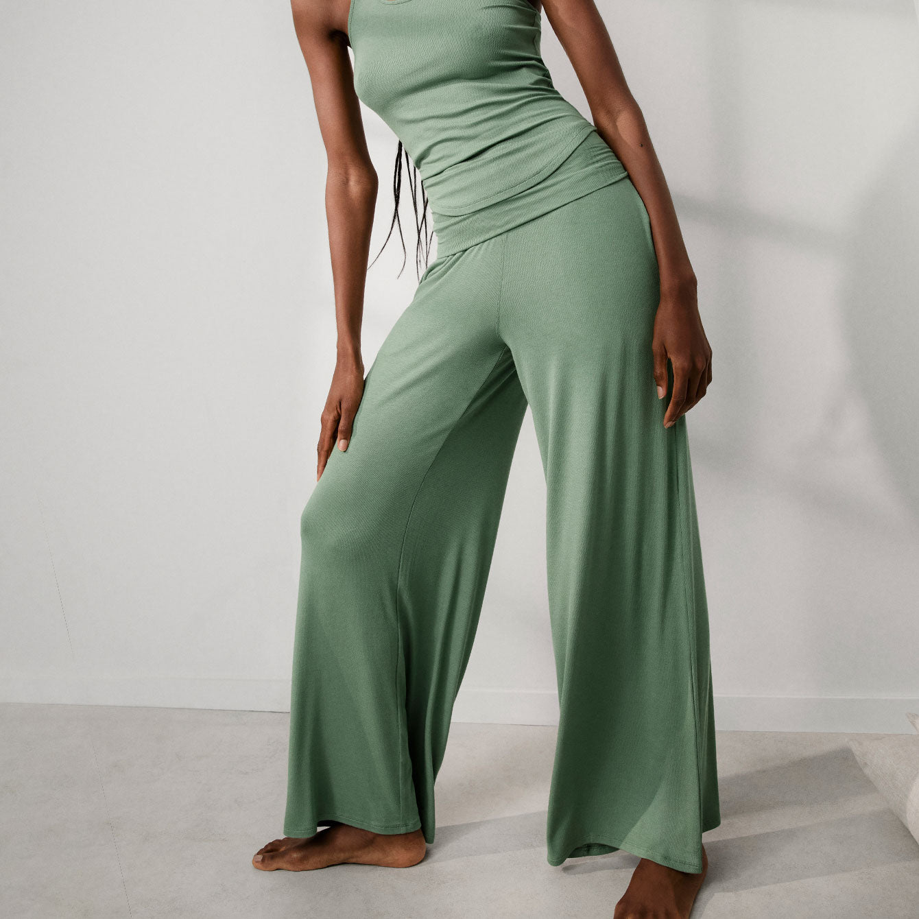Lunya Loungwear Soft Modal Rib Fold Over Pant - #Verity Moss