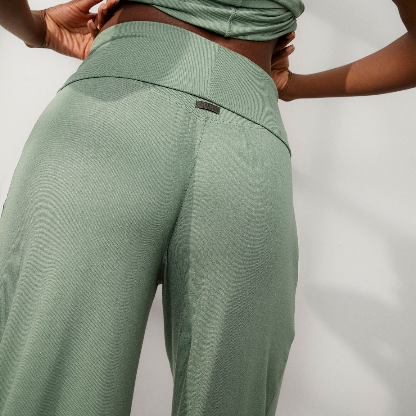 Lunya Loungwear Soft Modal Rib Fold Over Pant - #Verity Moss