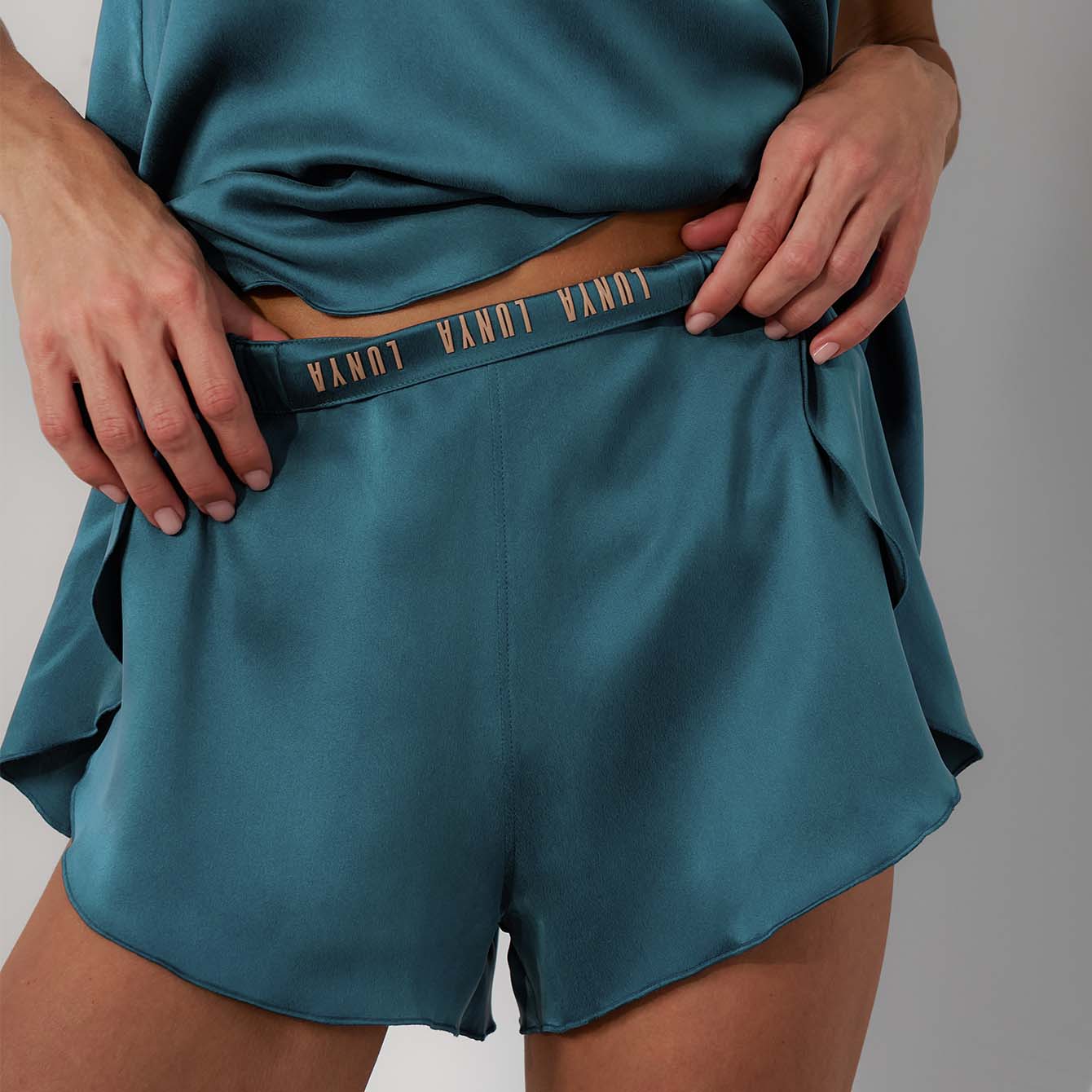 Lunya Pajamas Washable Silk Tulip Back Set - #Piquant Teal