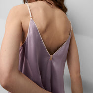 Waschbares Minikleid aus Seide mit Knopfleiste vorne