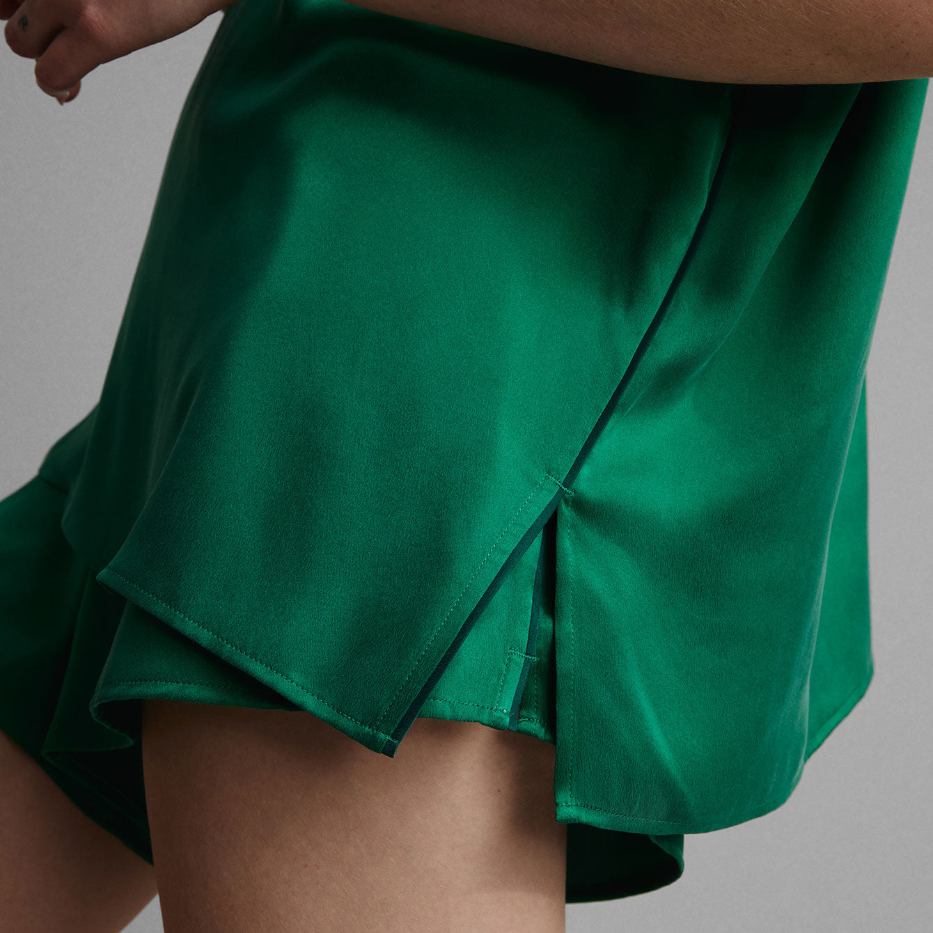 Lunya Pajamas Washable Silk Piped Tee Short Set - #Estuarine Green