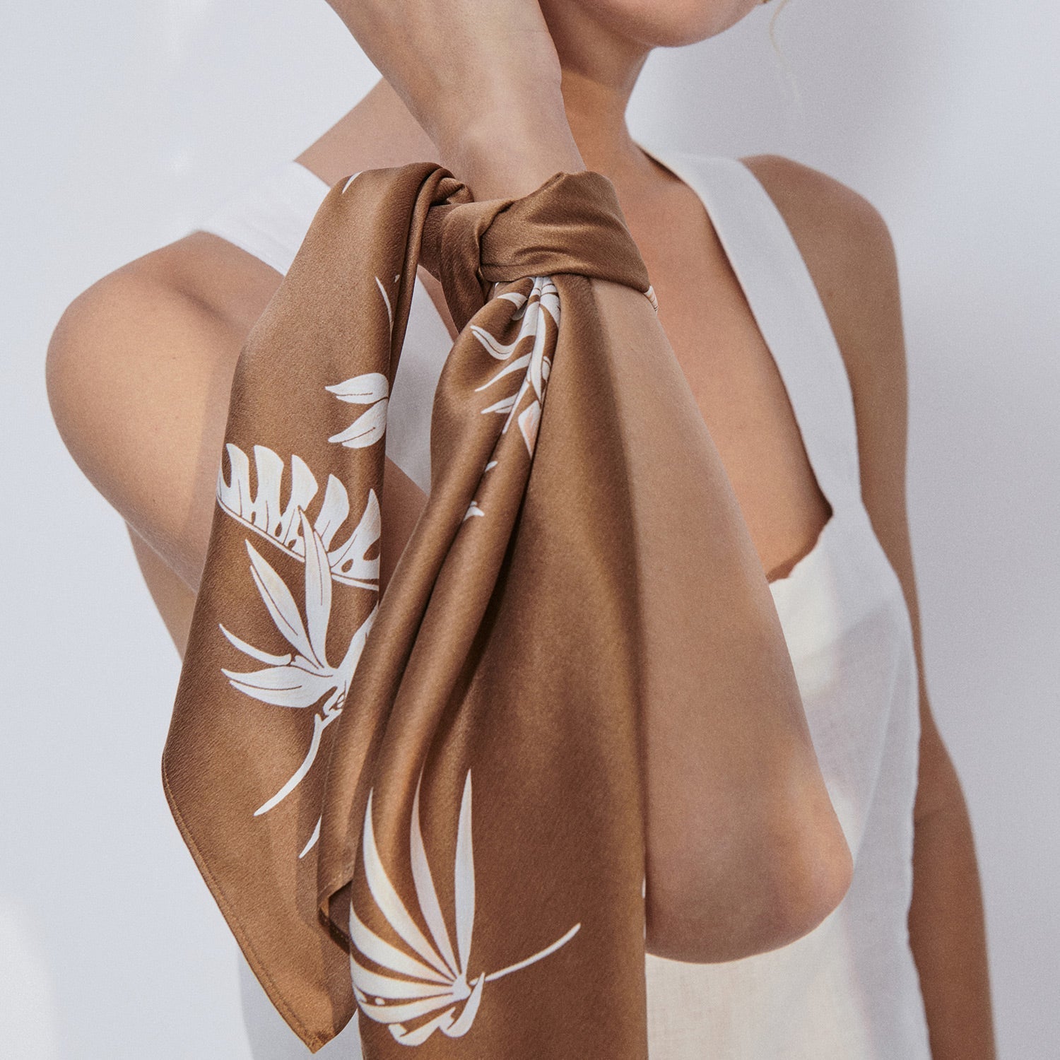 Lunya Washable Silk Scarf - #Lush Caramel Palm