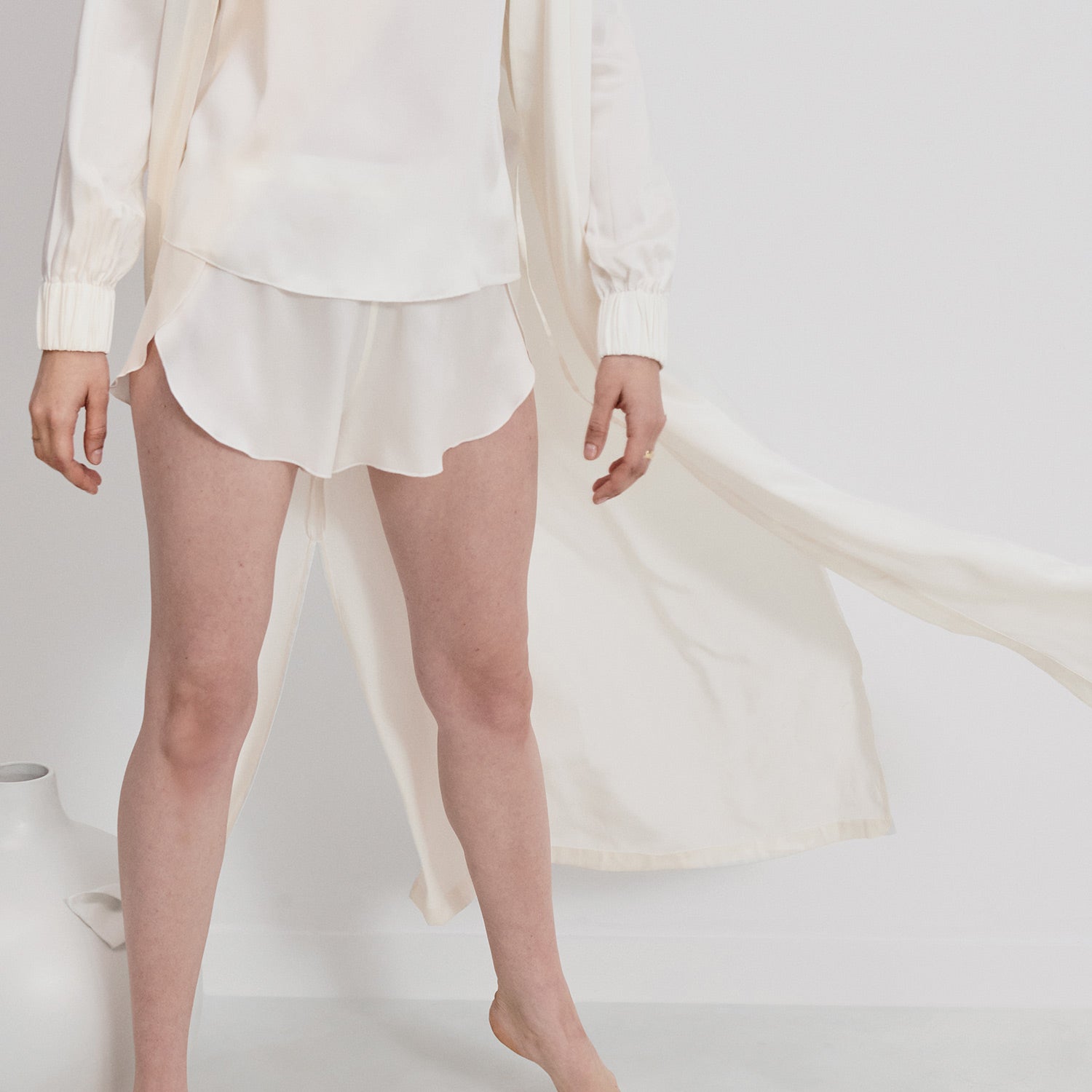 Lunya Sleepwear Washable Silk Long Robe - #Tranquil White