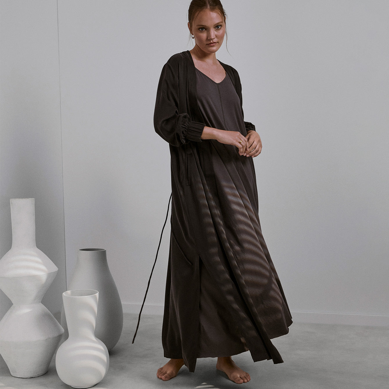 Lunya Washable Silk Long Robe - #Immersed Black
